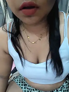 TastySassys online show from June 14, 3:45 pm