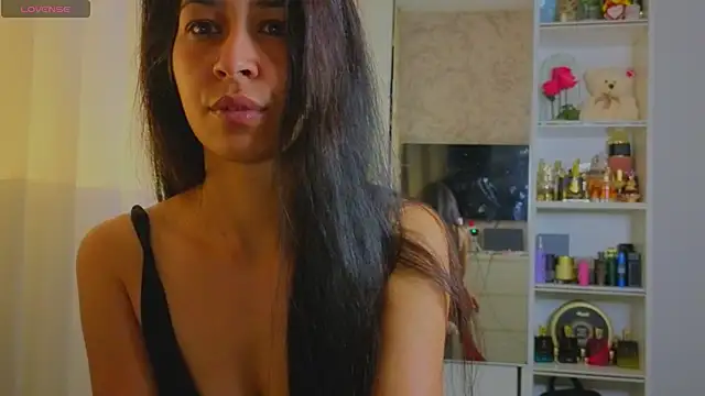 YvisSweet online show from May 22, 1:58 am