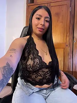 Nina vell online show from June 5, 2:01 pm