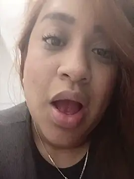 AriaGomez  online show from June 11, 12:32 am