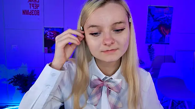 Angela Bunny online show from May 12, 10:11 am