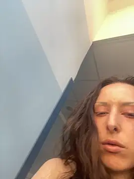babydollbby online show from May 18, 11:27 am