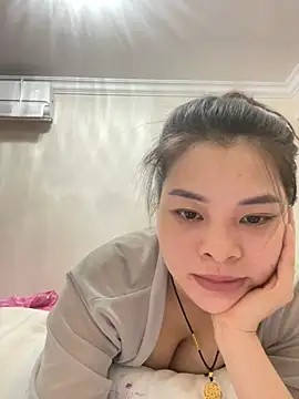 Lucky xiao online show from July 18, 5:59 pm
