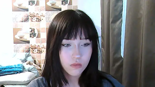 NoirEva online show from June 20, 4:54 pm