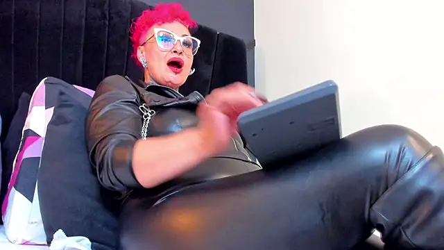 mistress sandy online show from June 28, 8:04 pm