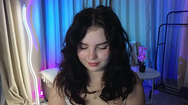 lollyy pop online show from June 5, 1:42 am