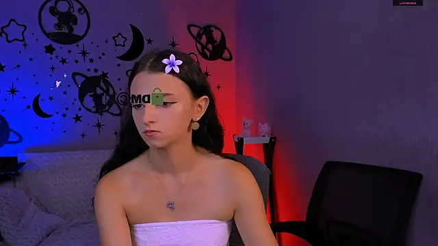 caroline honeyy online show from July 13, 8:59 am