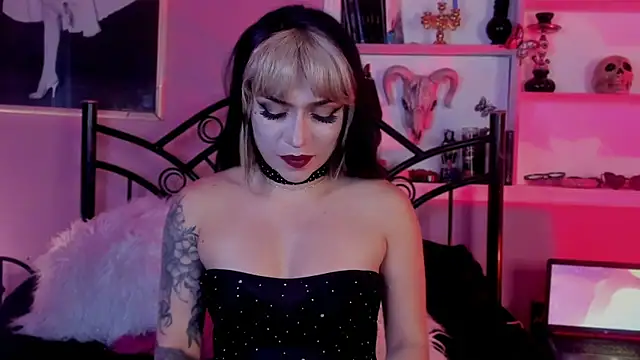 Vex manson online show from June 11, 8:16 pm