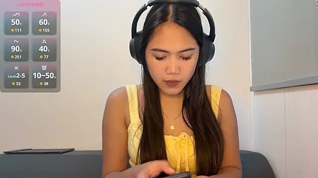 GraciaMutters online show from May 15, 2:31 pm