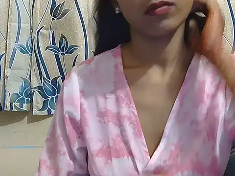 BabyQueen23 online show from June 9, 2:22 am