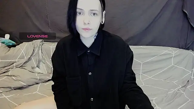 Polly Megan online show from June 22, 8:39 pm