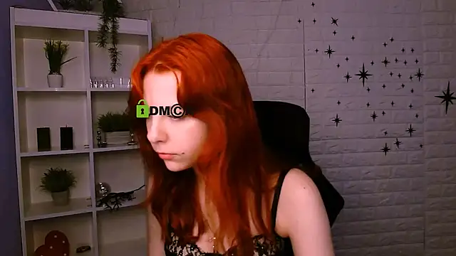 kriss babyyy online show from June 13, 7:33 pm