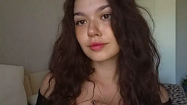 Vicki queen online show from July 4, 5:03 am