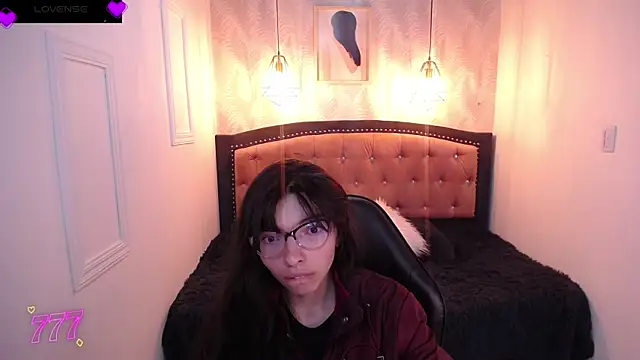Allyshon  online show from July 2, 8:15 pm