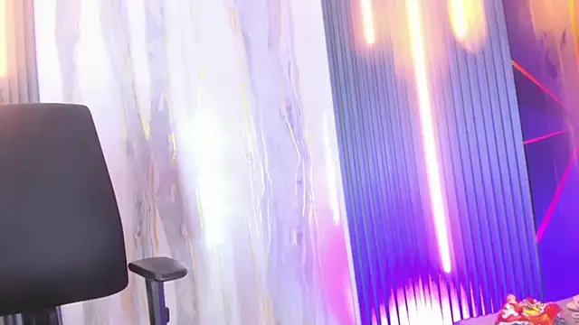 Violeta Alvarez online show from June 9, 1:38 am