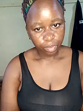 petite6 online show from May 25, 5:28 am