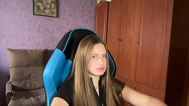 SilkSinner  online show from June 29, 11:10 am