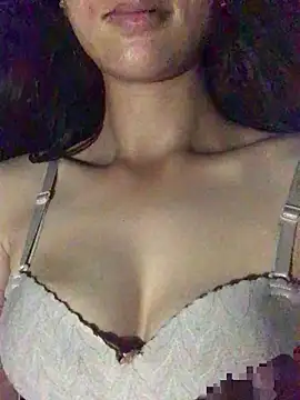 hellenmay11 online show from June 15, 7:36 pm