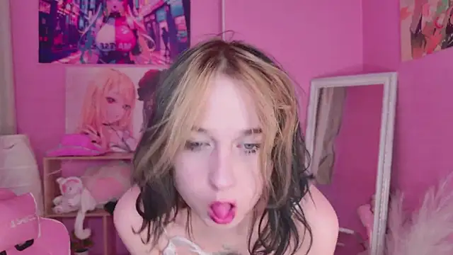 Oksi Koxy online show from June 11, 2:14 pm
