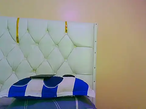 spicyboobs66 online show from June 22, 9:28 am