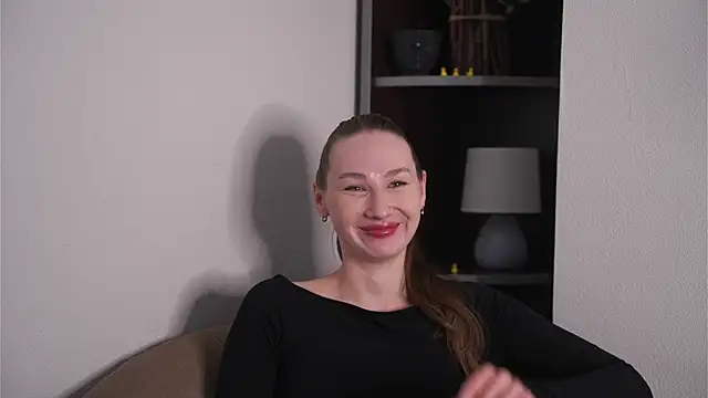 ShariMccallen online show from May 22, 3:37 am