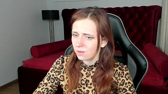 FreyaVeys online show from July 2, 5:02 am