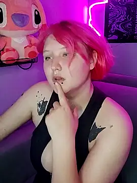 DolliRosees online show from June 19, 9:24 am