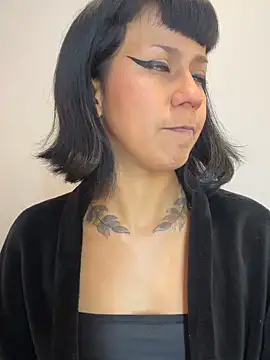 Valkiriia wiine online show from June 9, 2:11 am