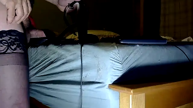 sissyslave1999 online show from July 30, 2:01 am