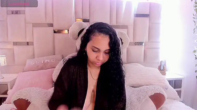 jade chers online show from June 21, 2:21 pm