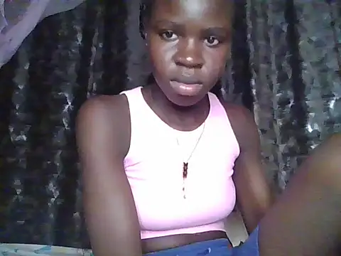 small diva online show from June 6, 7:09 pm
