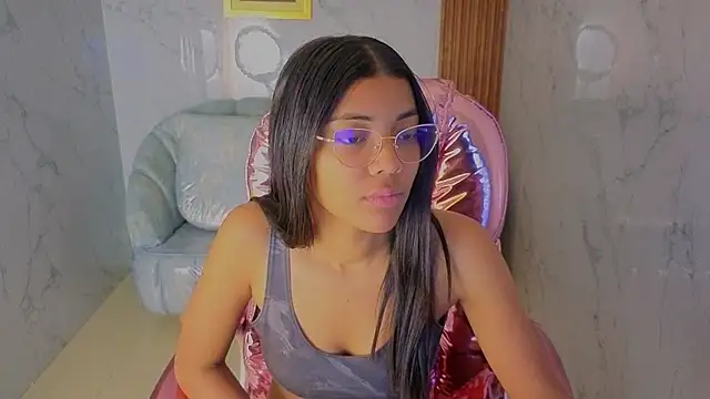 valentina gomez s online show from June 13, 12:57 pm