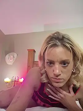 ReverseCowgirl713 online show from June 21, 4:55 pm