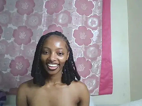 CUTE-MESSY online show from July 18, 5:00 am