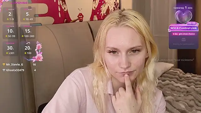 haleybooo online show from June 24, 12:26 pm