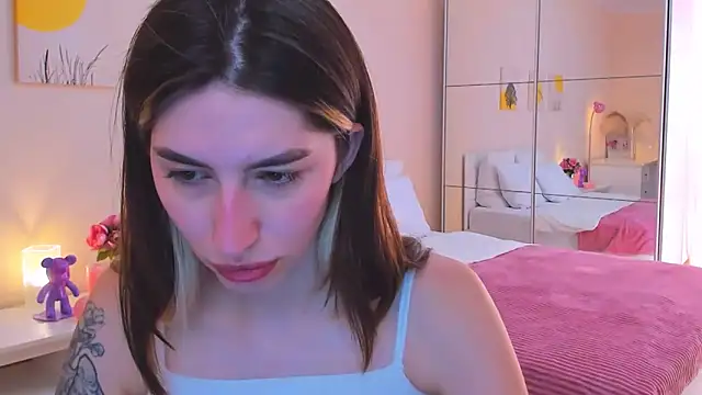 mood bery online show from May 28, 2:37 pm