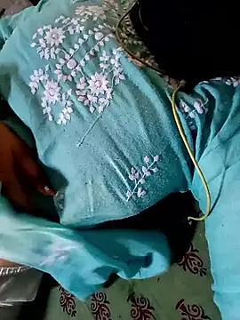 DESI-DOLLL online show from June 16, 8:48 am