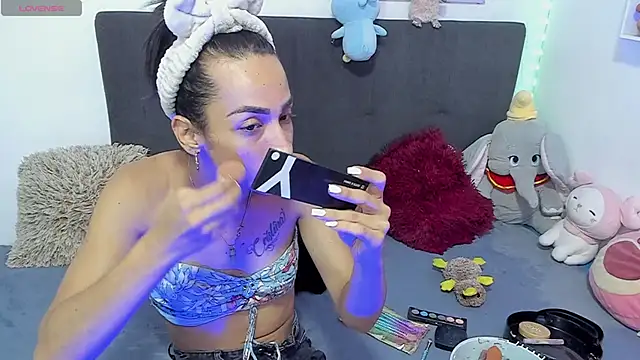Hanna long online show from June 15, 10:54 pm