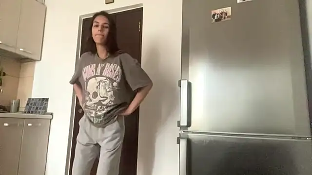 SindyKay online show from June 18, 5:31 am