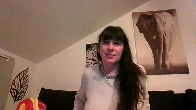 sexujuly88 online show from April 21, 9:00 pm