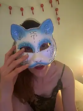 Daniela12339 online show from June 22, 10:29 pm