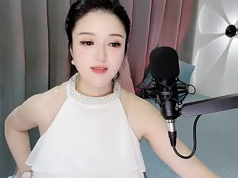 Momo-Wow online show from June 7, 7:04 am