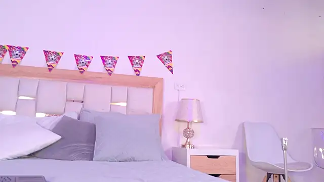 bunny blush12 online show from June 30, 7:02 pm