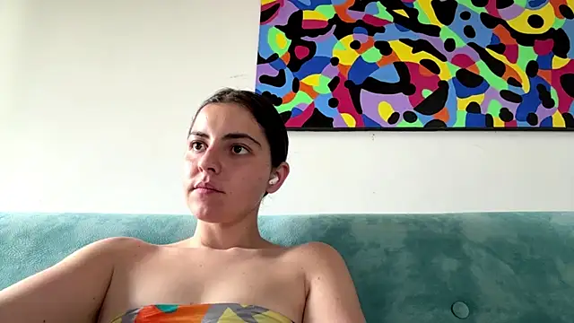 MarisaKomar online show from July 12, 12:17 pm