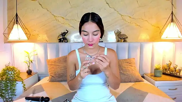 Natty Mendez online show from July 6, 12:10 pm