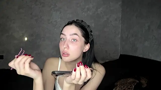 Ailish Loveee online show from June 12, 3:20 pm