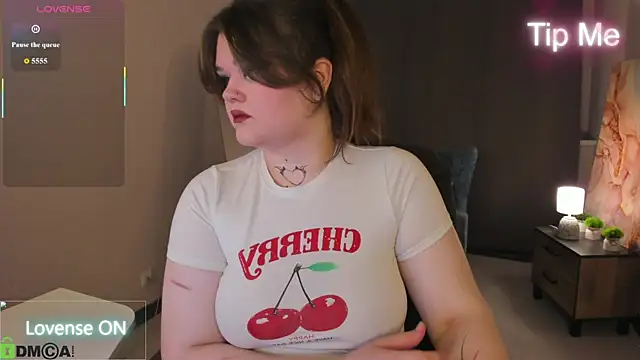 meow weow online show from July 14, 12:21 pm