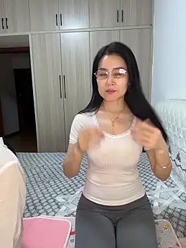 yanzi-888 online show from June 12, 12:13 pm