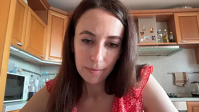 Flamingo Queen online show from June 18, 3:17 pm