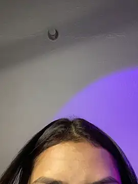 victoriaa luxe online show from June 16, 7:59 pm
